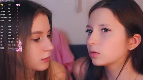 Snapshot of wendiesetters chatting on November 11, 8:31 pm Nora online show from November 11, 8:31 pm