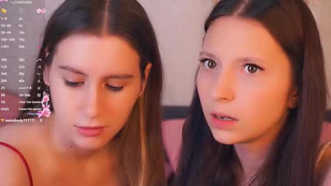 Snapshot of wendiesetters chatting on November 17, 8:03 pm Nora online show from November 17, 8:03 pm