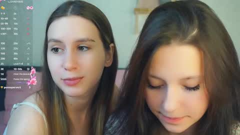 Snapshot of wendiesetters chatting on November 22, 7:24 pm Nora online show from November 22, 7:24 pm