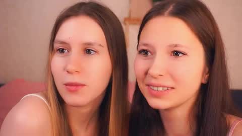 Snapshot of wendiesetters chatting on November 26, 7:26 pm Nora online show from November 26, 7:26 pm