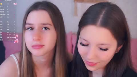 Snapshot of wendiesetters chatting on December 5, 7:21 pm Nora online show from December 5, 7:21 pm