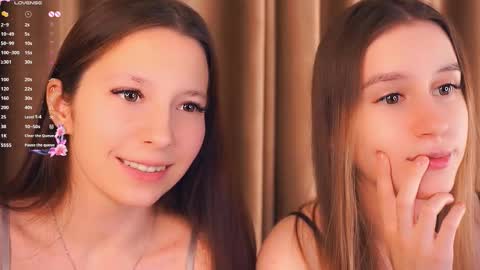 Nora online show from December 19, 7:54 pm