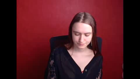 Wendy online show from March 4, 8:27 pm