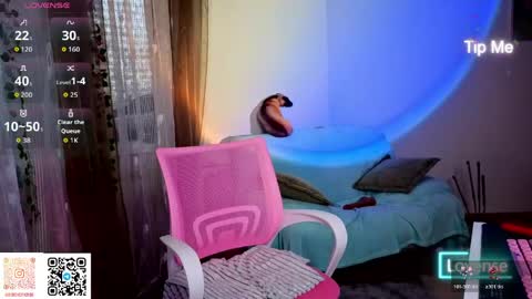 WendyCandy182 online show from April 15, 4:08 am