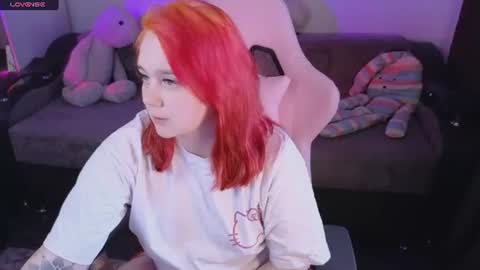 Snapshot of wendyycandy chatting on June 24, 11:20 am wendyycandy online show from June 24, 11:20 am