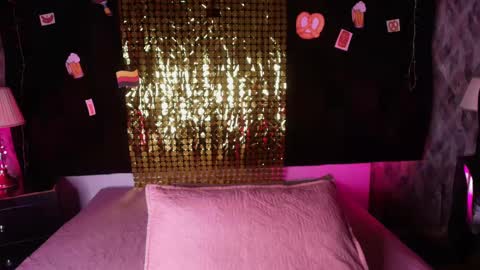 WEN SHENG online show from September 20, 7:15 pm