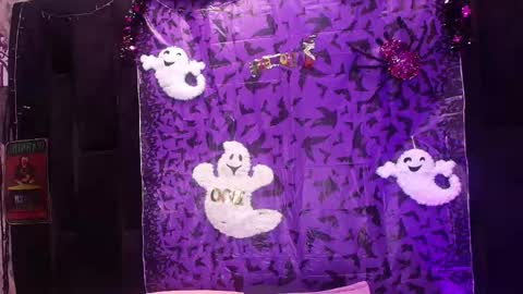 WEN SHENG online show from October 26, 7:20 pm