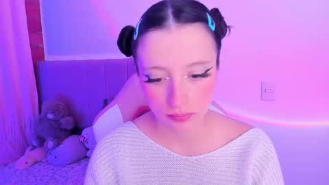 Wenstacie INDEPENDENT MODEL online show from October 5, 2:54 am