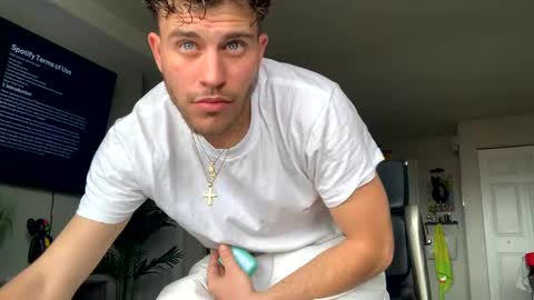 Topjitt online show from March 12, 7:59 pm