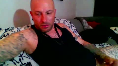 werhorny3 online show from December 17, 5:02 am