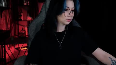 little girl who is always rightLisa online show from March 4, 1:22 am