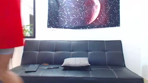 Wesley Rogger online show from December 17, 8:15 pm