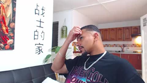 Wesley Rogger online show from February 28, 8:32 pm