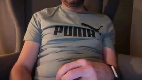 wet_adidasboy online show from November 5, 9:26 pm