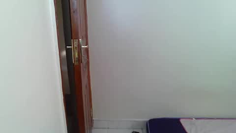 wet_pussy2025 online show from November 22, 2:16 pm