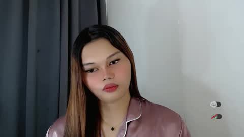 Snapshot of wet_velvet_xo chatting on February 11, 5:34 am wet_velvet_xo online show from February 11, 5:34 am