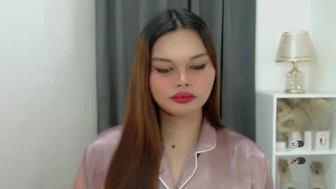 Snapshot of wet_velvet_xo chatting on February 14, 10:50 pm wet_velvet_xo online show from February 14, 10:50 pm