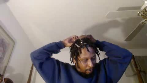 wetboybooty online show from December 15, 4:18 am