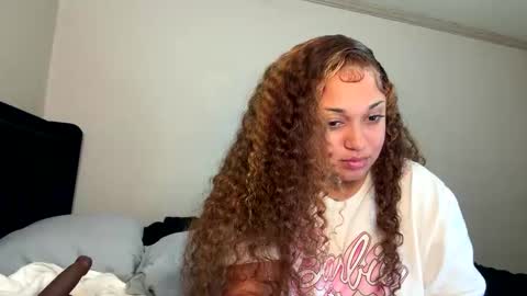 SheSquirts online show from April 4, 7:06 am