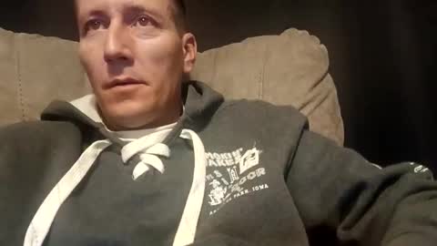 wetduck77777 online show from February 9, 6:56 pm