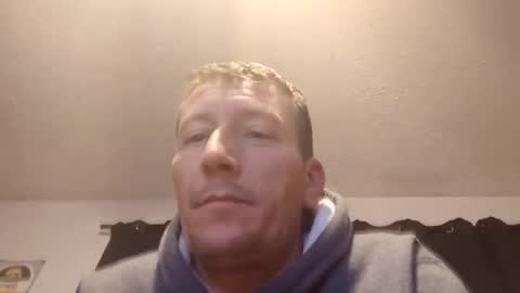 wetduck77777 online show from February 19, 8:21 am