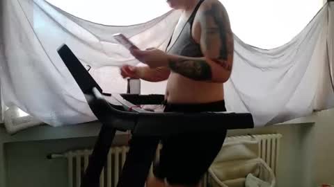 Snapshot of wetgerman2 chatting on January 7, 11:56 am Wetgerman online show from January 7, 11:56 am