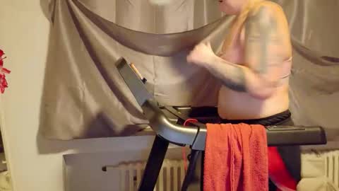 Snapshot of wetgerman2 chatting on January 12, 9:53 pm Wetgerman online show from January 12, 9:53 pm