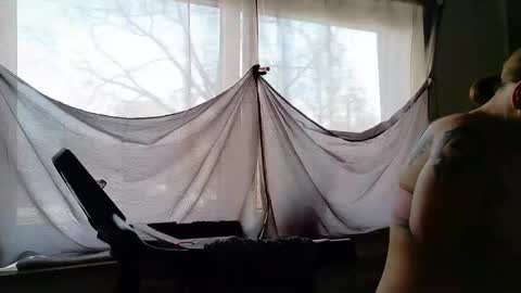 Snapshot of wetgerman2 chatting on February 28, 11:33 am Wetgerman online show from February 28, 11:33 am