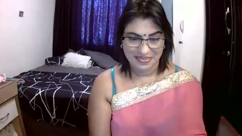 Snapshot of wetindian1971 chatting on February 19, 11:17 am kavita online show from February 19, 11:17 am