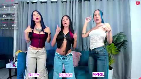 MY TEAM RUBBYAPRILRILEY online show from June 20, 2:25 am