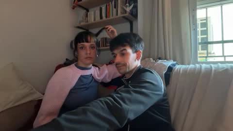 Sweet but .... online show from April 12, 6:07 am