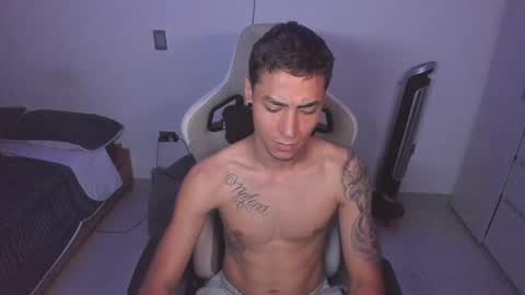 wex online show from November 12, 5:19 am