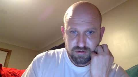 wfhamilton1988 online show from February 18, 6:31 am