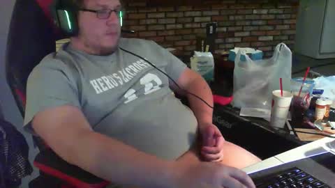Snapshot of whateverdude555 chatting on October 17, 11:18 pm whateverdude555 online show from October 17, 11:18 pm