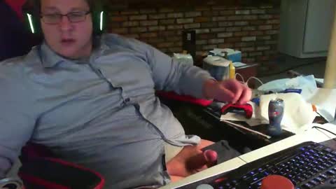 whateverdude555 online show from November 3, 10:53 pm