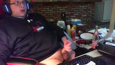 whateverdude555 online show from December 17, 1:55 am