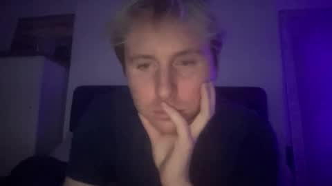 Snapshot of whatyouwantyouknowigotit chatting on February 4, 1:13 am whatyouwantyouknowigotit online show from February 4, 1:13 am