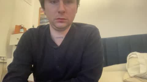 whatyouwantyouknowigotit online show from November 18, 1:44 am