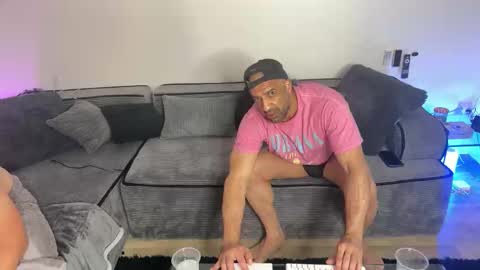 Hot 2 online show from March 13, 10:00 am