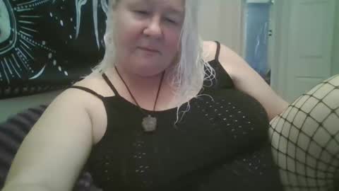 whipsnap19 online show from November 7, 9:42 am