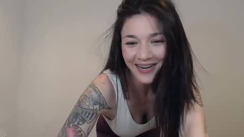 C A R O L  online show from December 7, 12:19 am