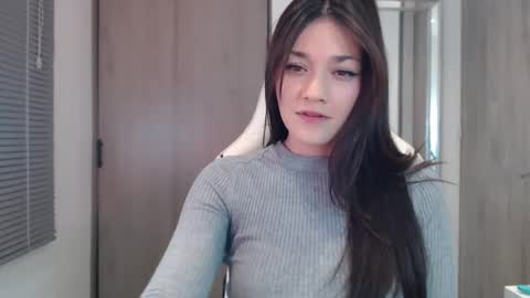 C A R O L  online show from October 11, 11:03 pm