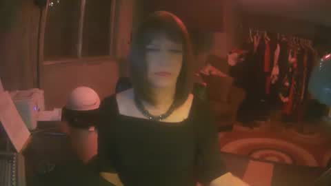 Whisper online show from October 27, 5:00 am