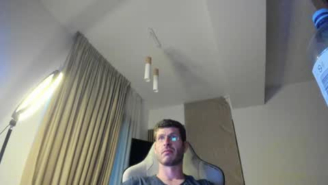Michael online show from June 4, 5:41 pm