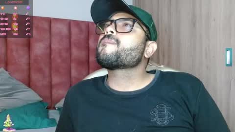 yors online show from January 14, 10:02 pm