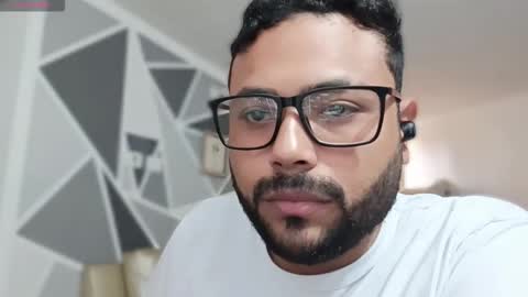 yors online show from February 23, 5:54 pm