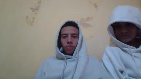 Snapshot of white_boy84723 chatting on November 28, 6:16 am white boy online show from November 28, 6:16 am