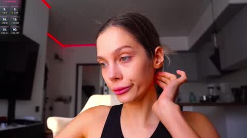 Kate  online show from November 15, 6:11 am