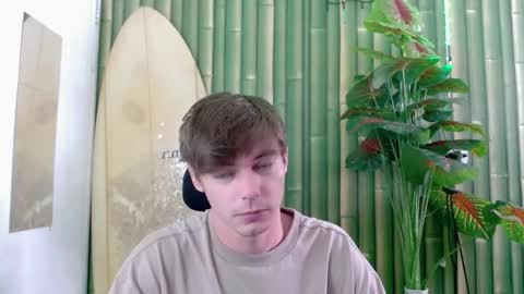 Snapshot of whiteboyinasia chatting on October 3, 3:14 am Christian online show from October 3, 3:14 am