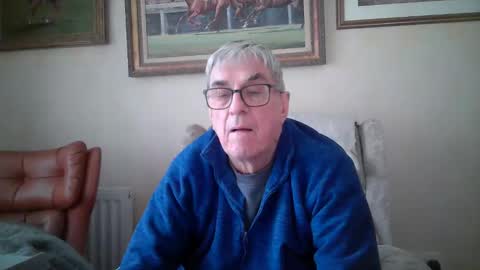 Snapshot of whitebriefs009 chatting on January 7, 2:30 pm whitebriefs009 online show from January 7, 2:30 pm